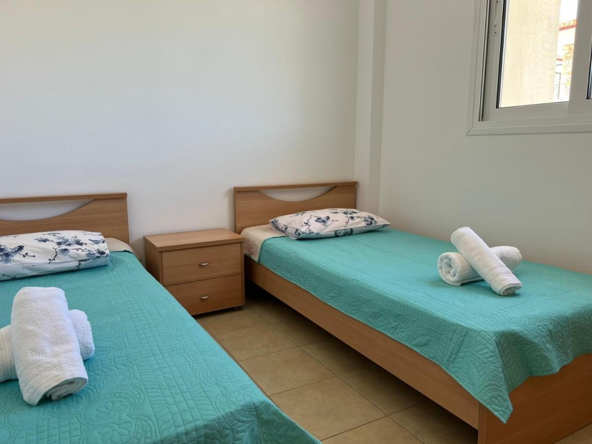 Vero Resort Apartmens Hanioti Exteriör bild