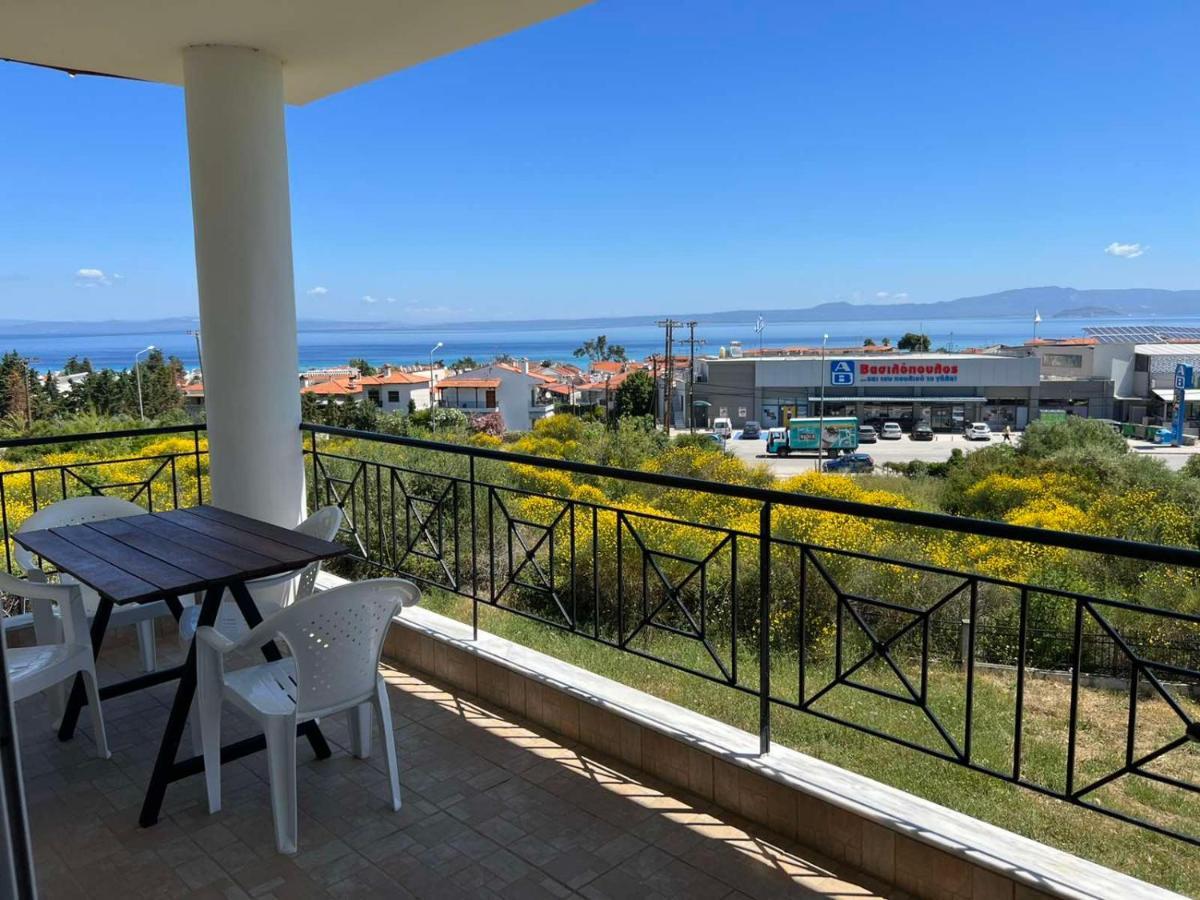 Vero Resort Apartmens Hanioti Exteriör bild